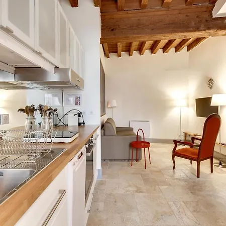 Διαμέρισμα La Maison Debourg *