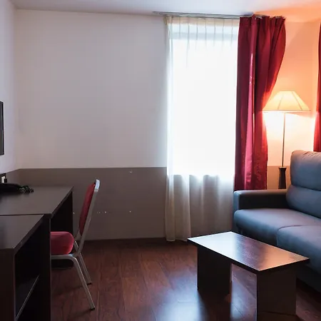 Aparthotel Appart'city Classic Part-dieu Lione