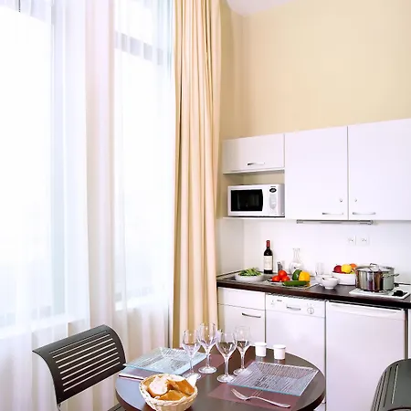 Aparthotel Appart'city Classic Part-dieu 4*