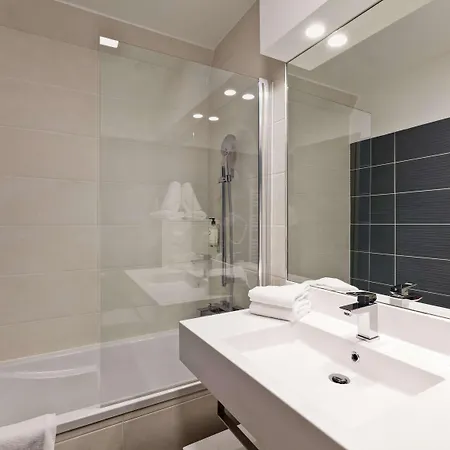 Western Crequi Part Dieu Hotel 4*
