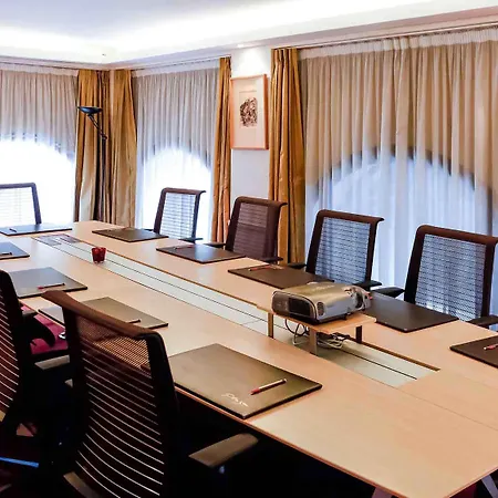 Mercure Centre Plaza Republique Отель 4*
