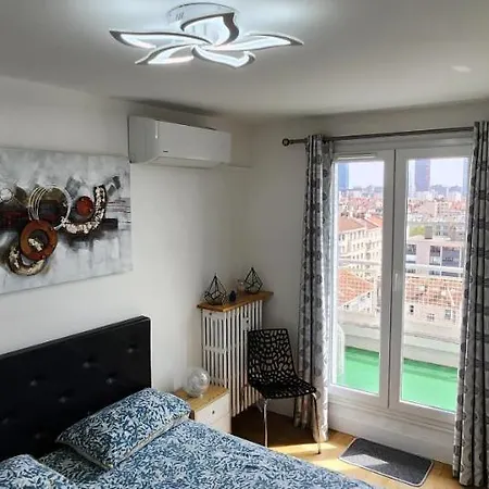 Apartamento Plein Sud Terrasse Climatisation Garage Netflix Lyon