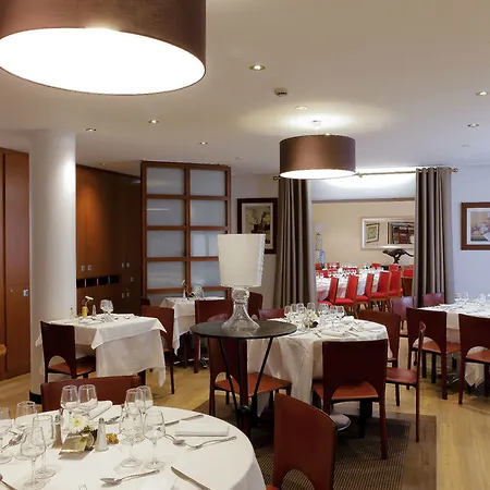 Charlemagne By Happyculture Hotell 4*