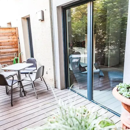 Apartment With Garage Near Perrache Train Station Center *