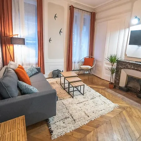 Chez Jean - Beautiful Renovated - Cordeliers Apartamento