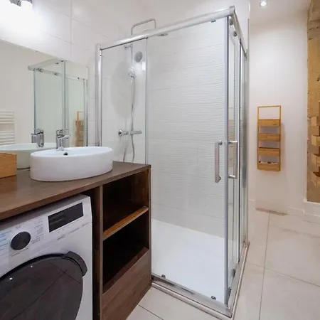 Chez Jean - Beautiful Renovated - Cordeliers Apartamento
