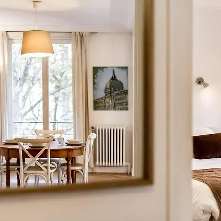 Spacieux Et Lumineux 70m² De La Place Ail Апартаменты Лион