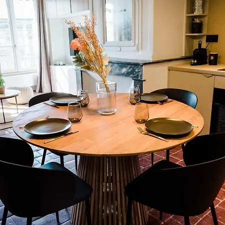 La Balneo Des Terreaux Ail Apartment *