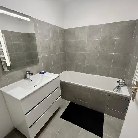 Leeroy Apartament Lyon