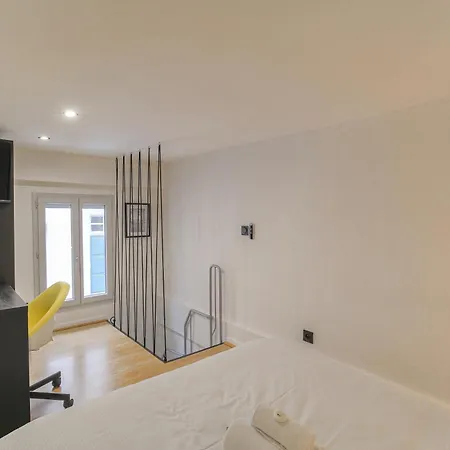 Tiny-duplex