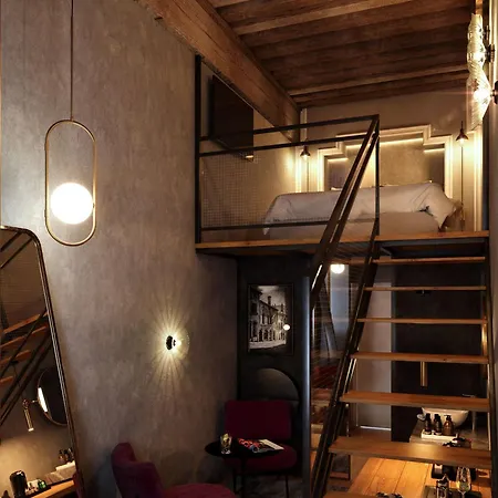 Cour Des Loges Lyon, A Radisson Collection 5*