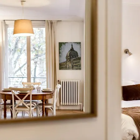 Spacieux Et Lumineux 70m² De La Place Ail Апартаменты Лион
