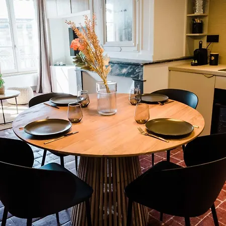 Apartment La Balneo Des Terreaux Ail