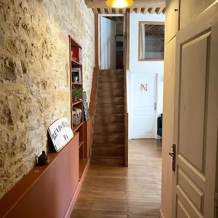 Apartment Beau T3 Canut Lumineux De 75m2