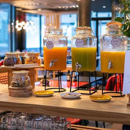 Novotel Lyon Meeting & Events Bron