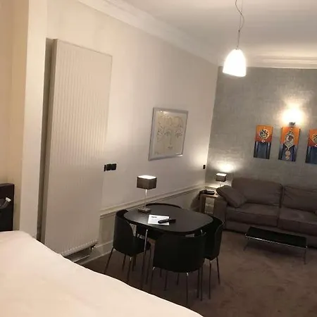 Ξενοδοχείο De Paris 3*