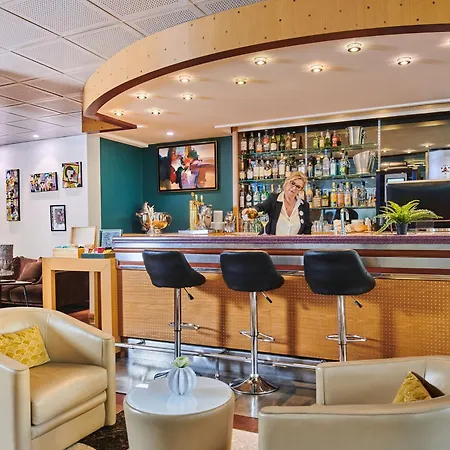 Hotell Charlemagne By Happyculture