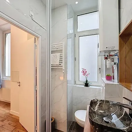 Cosy Appartement, Centre Capucins 2 *