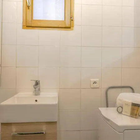Appartement Bien Equipe, Croix-rousse,