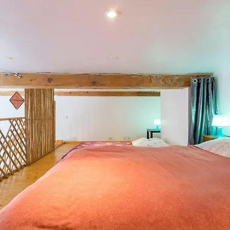 Beau Canut A Cote Du Gros Cailloux Apartamento