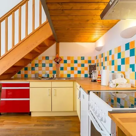 Beau Canut A Cote Du Gros Cailloux Apartamento