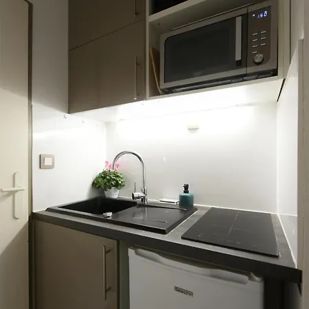 Апартаменты Berge Du Rhone, Centre Lyon, Espace De Travail, A Pied, Universite 2 Et 3, Ideal Voyage D'affaires, Tourisme, Loisirs