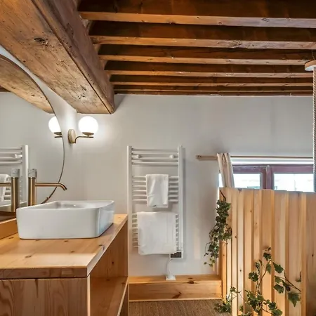 The Royal Romantic - Sauna - 2p Semesterbostad