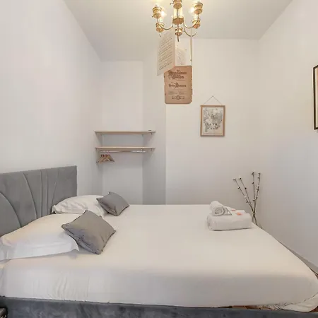 Caractere Et A Cordeliers Apartamento Lyon