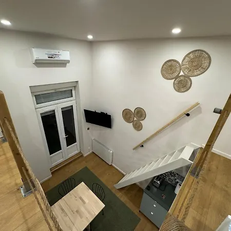 Cosy Air-conditioned Terrace Appartamento