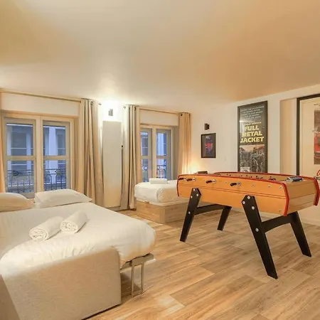 Hollywood Nostalgia, 8 Personnes - Parking, Terreaux Apartamento