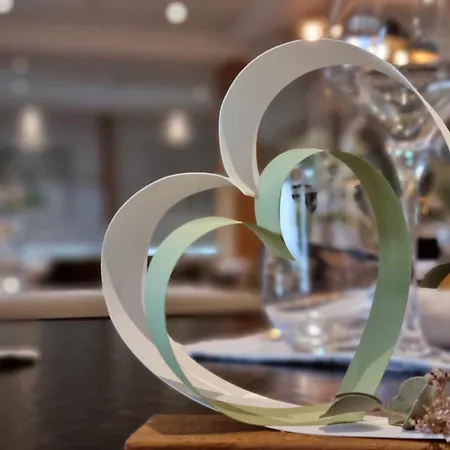 Otel Logis Schaeffer- Restaurant Le Saint Georges Serrières-en-Chautagne