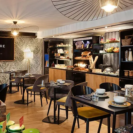 Mercure Centre Plaza Republique Лион