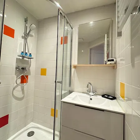 La Petite Maison Dans La Croix Rousse Casa de Férias Lyon