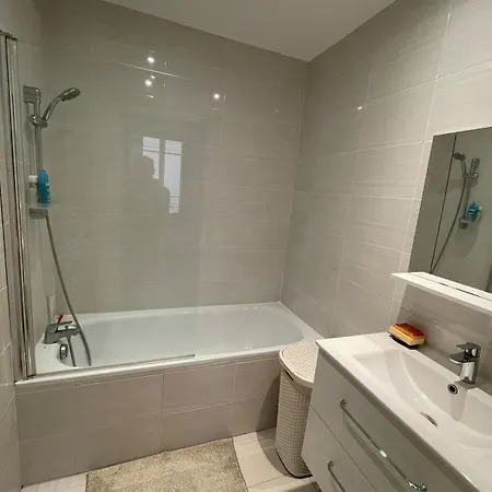 T3 Refait A Neuf Quartier De Ville-terreaux Appartement