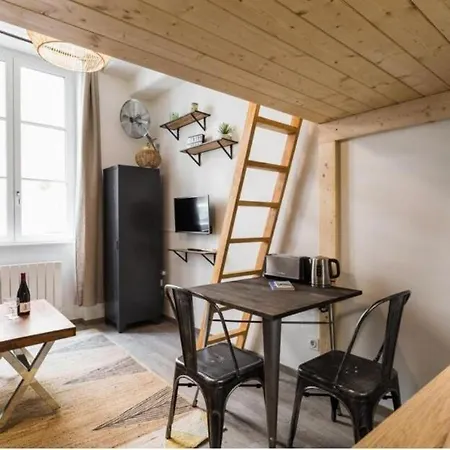 Roussy - Croix Rousse Apartamento *