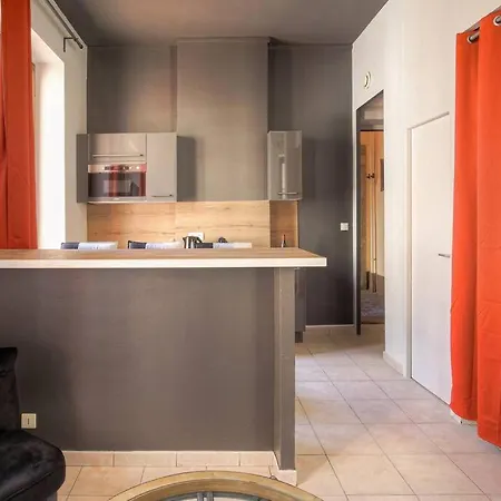 Idealement Situe, Ainay-carnot Apartment *
