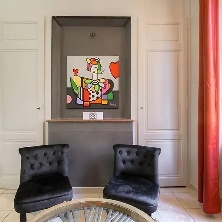 Apartment Idealement Situe, Ainay-carnot Lyon