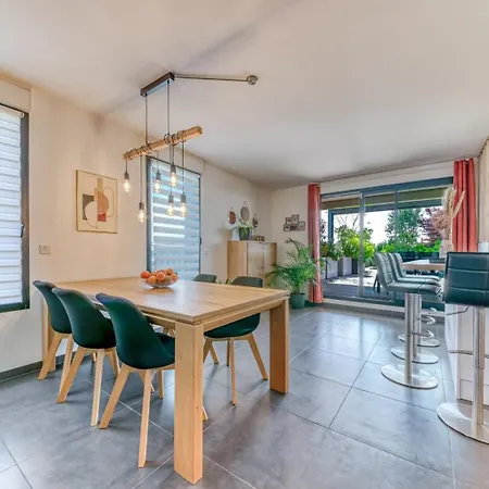 Guestready - Chic With Jacuzzi And Parking 公寓 里昂