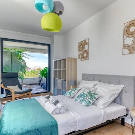 Guestready - Chic With Jacuzzi And Parking 里昂