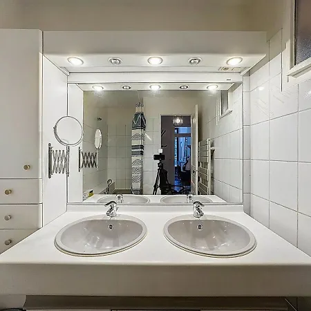 Apartment Away Tramassac 1 *