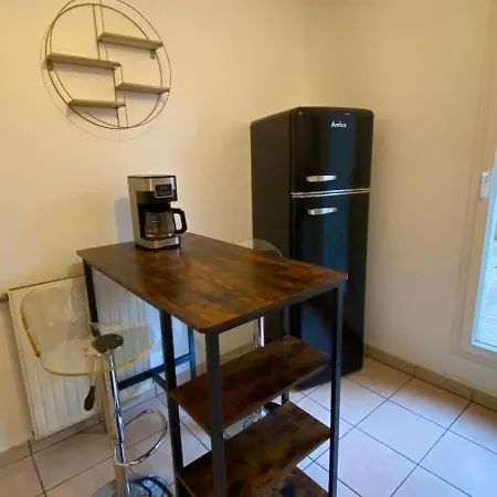 Апартаменты Duplex En Maison, Terrasse, Garage, Au Calme