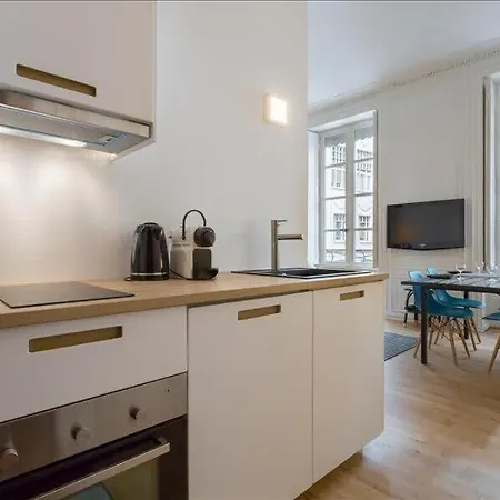 Patchwork - Furnished Apartment - Downtown Lyon *