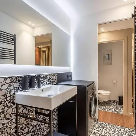 Apartment Zola - Furnished - Downtown