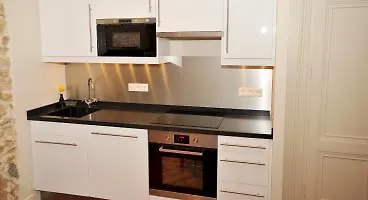 Ambiance - Franklin Apartment