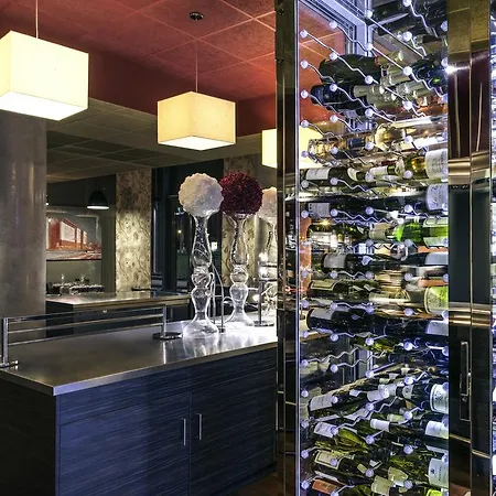 里昂中央美居酒店 - 火车东站店 里昂