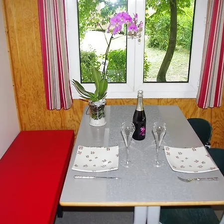 Les Portes Du Beaujolais Village de vacances