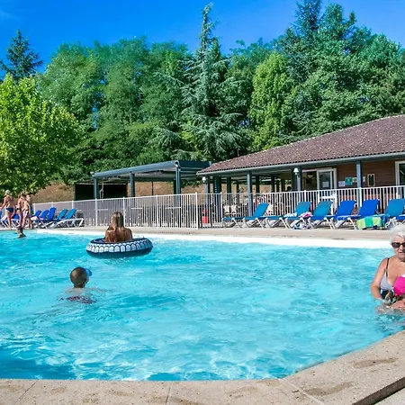 Les Portes Du Beaujolais 4*