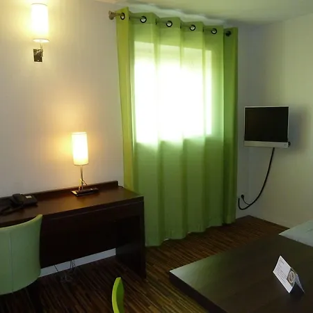 Villemanzy Hotel 3*