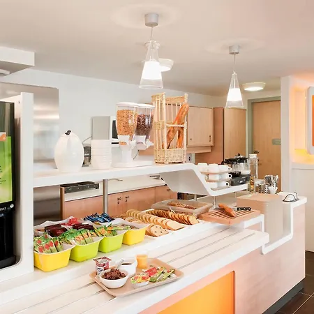 Ibis Budget Lyon Sud A7 2*