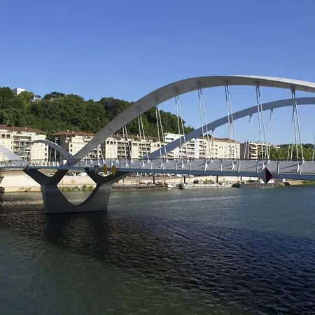 Parksaone Lyon